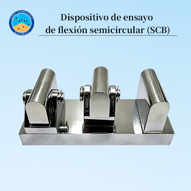 Dispositivo de ensayo de flexión semicircular (SCB) para mezclas asfálticas